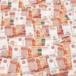 Все рабочие специальности СПб. 
                            Росстат назвал самые высокооплачиваемые профотрасли